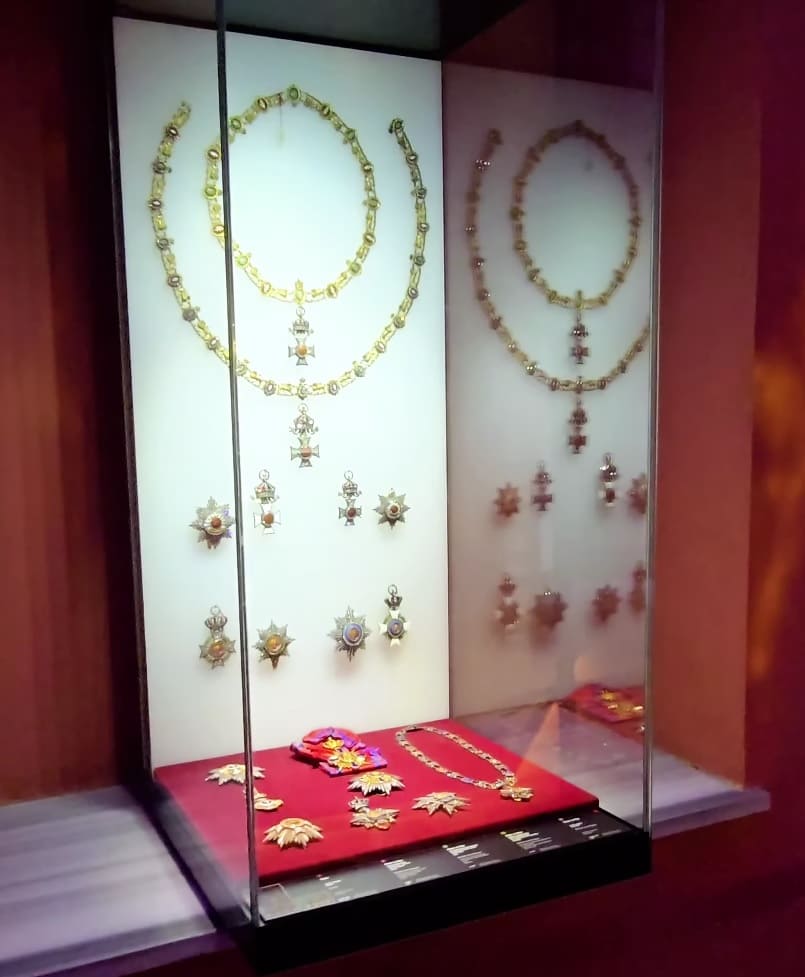 Display.jpg Display.jpg