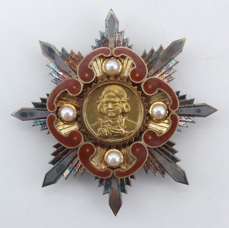 Distinguished diligent labor badge marked M.jpg