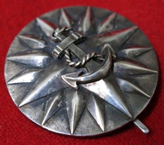 Fake 1st  Type Naval Academy Graduation  Badge.jpg