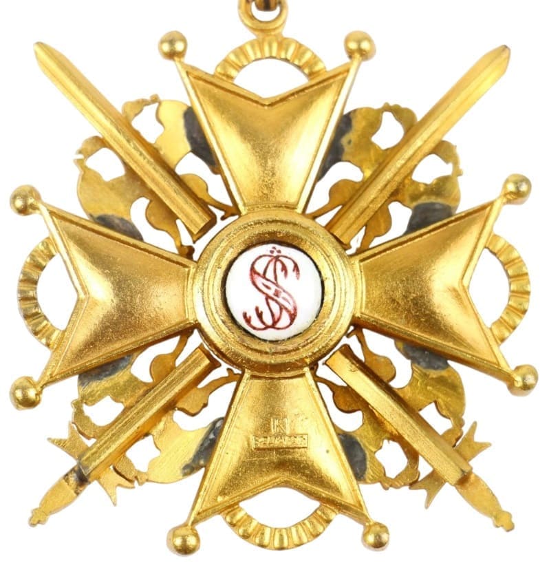 Fake 2nd class  cross with swords.jpg