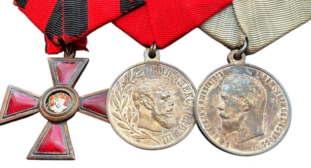 Fake 4th class Saint Vladimir order.jpg