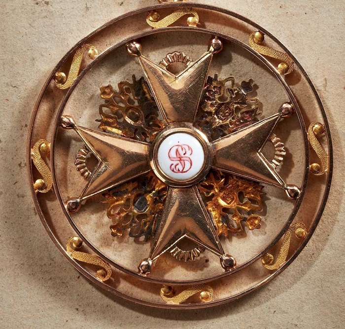 Fake  Badge of an  Official of the Order of St. Stanislaus.jpg