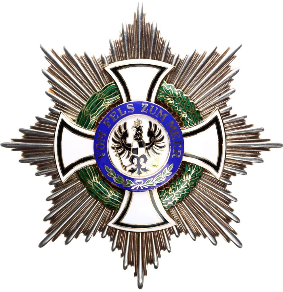 Fake breast star of the Hohenzollern House order.jpg