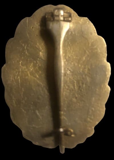 Fake Japanese  Army Pilot Badge.jpg