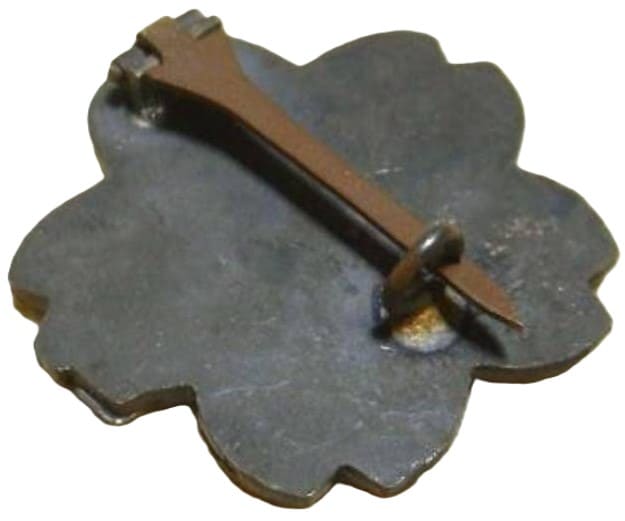 Fake  Japanese  Submariner Badge.jpg