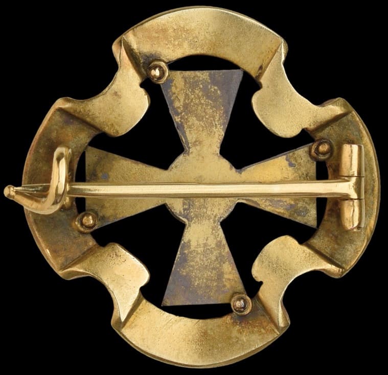 Fake miniature brooch of Saint  George order for 25 years service.jpg