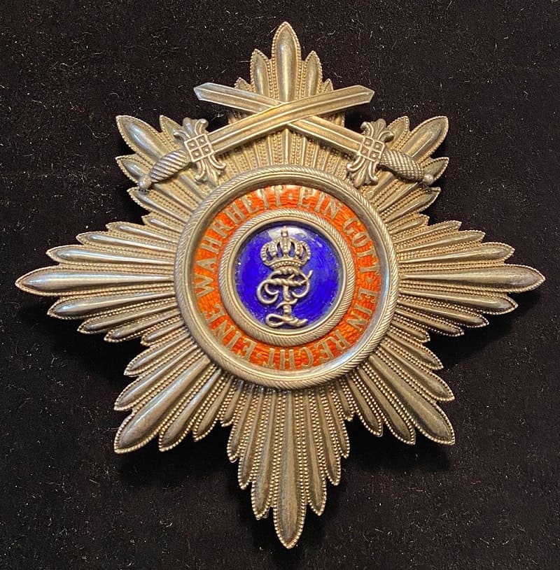 Fake Oldenburg  House Order  Breast Star.jpg