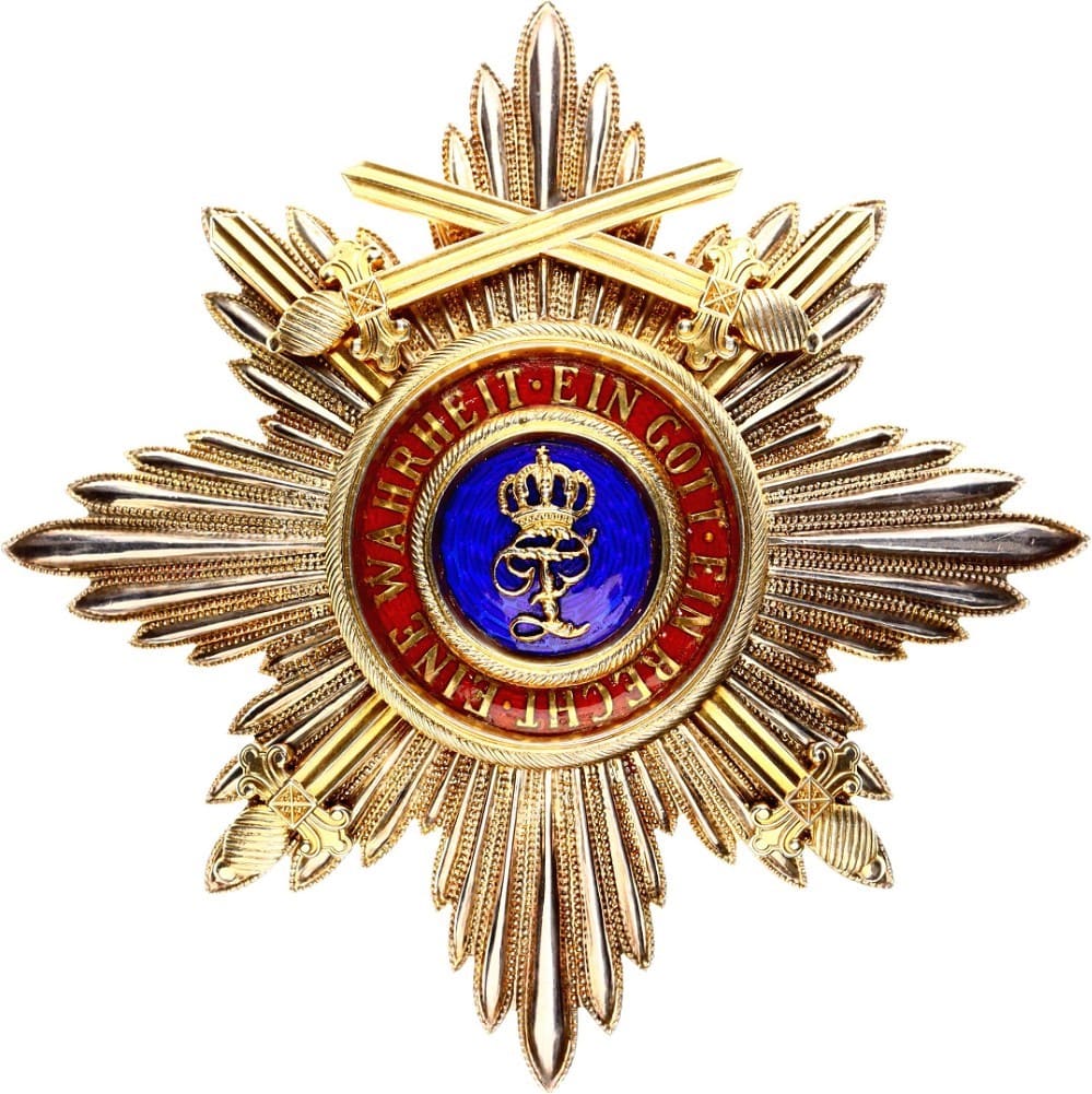 Fake Oldenburg House Order Brest Star for Grand Cross with two crossed Swords.jpg