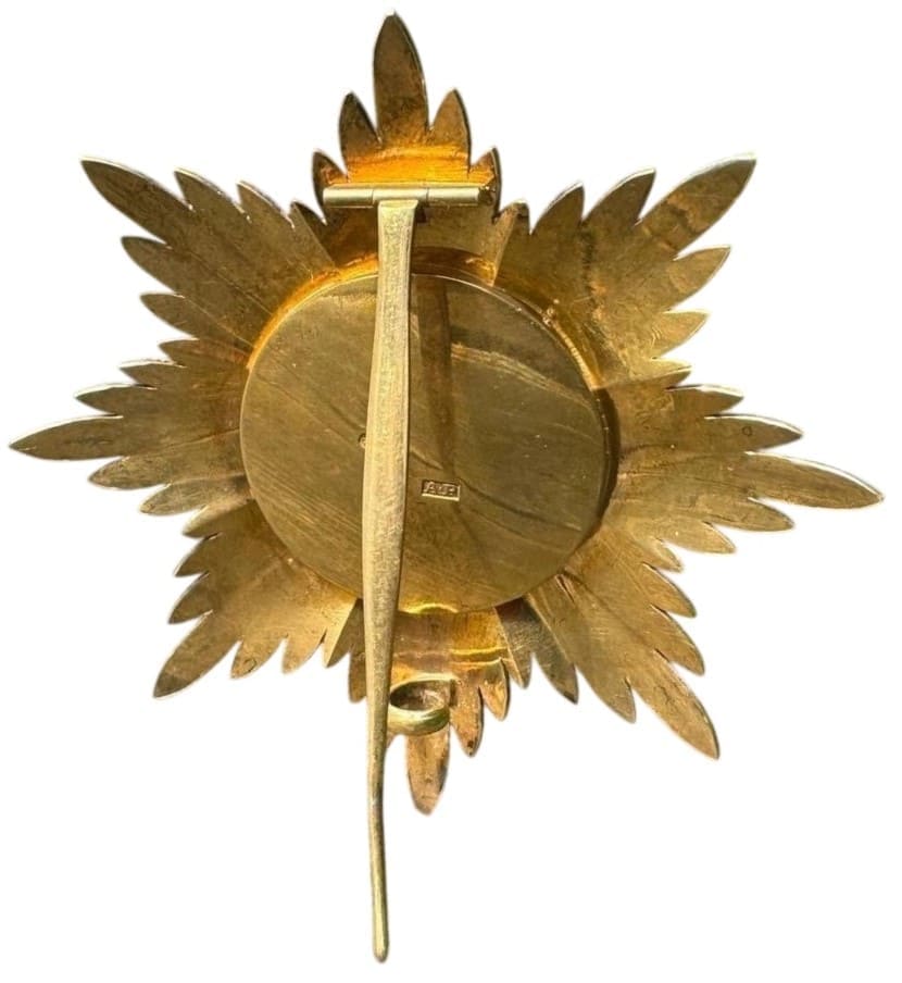 Fake Order of the Holy Sepulchre of Jerusalem Breast Star made by Russian workshop A•P.jpg