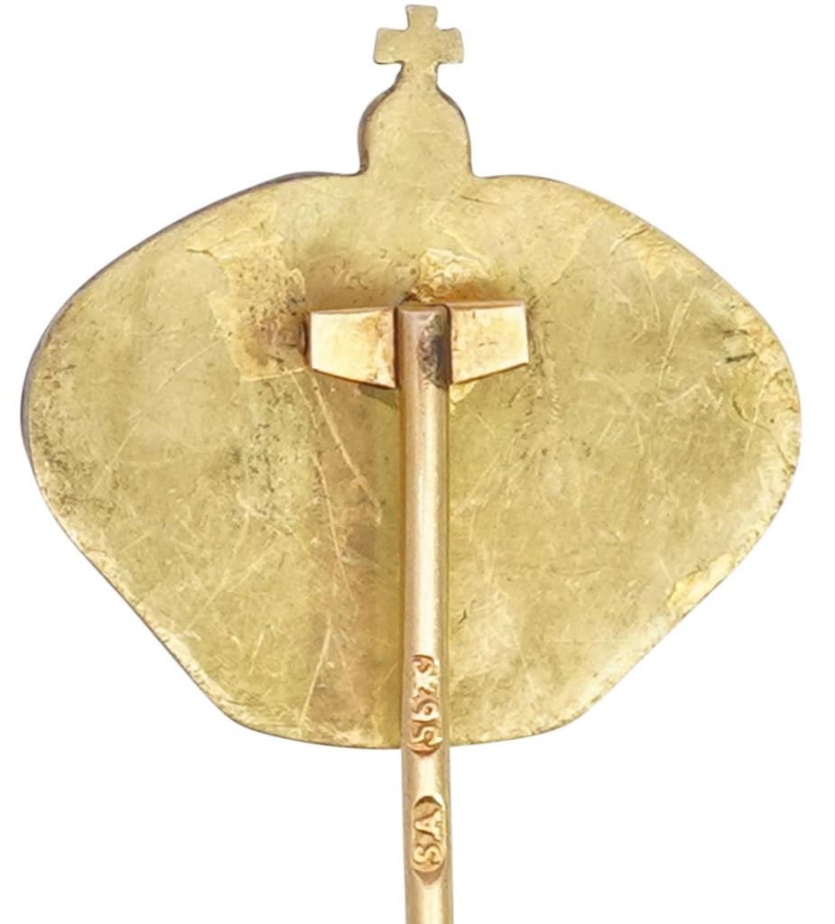 Fake pin made by  Samuel Arndt.jpg