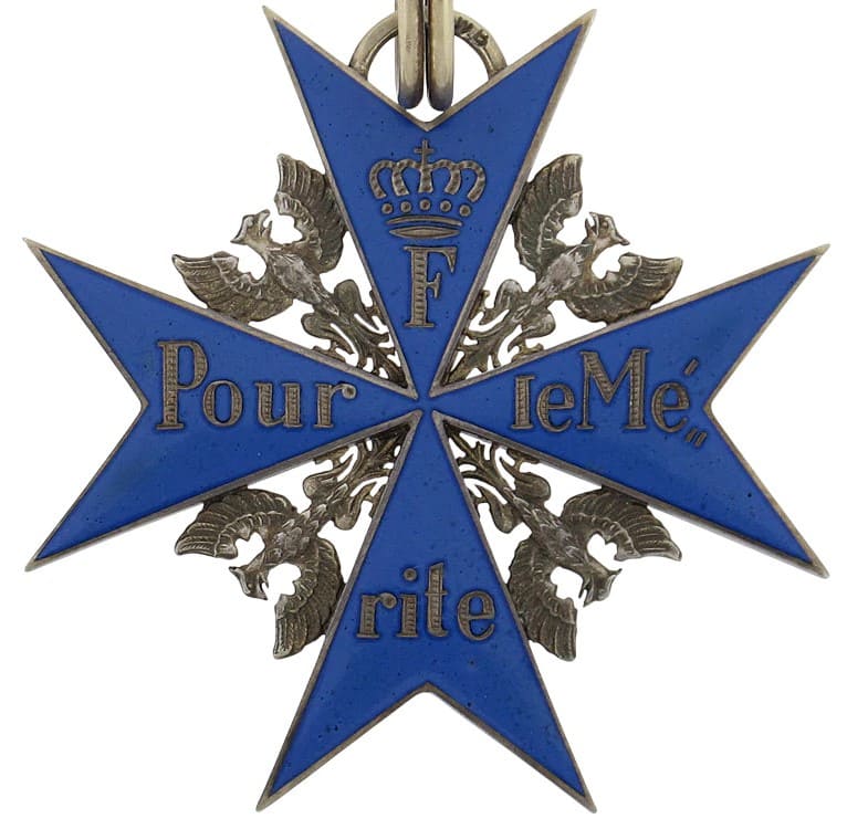 Fake Pour le Mérite Order  made by  Rothe.jpg