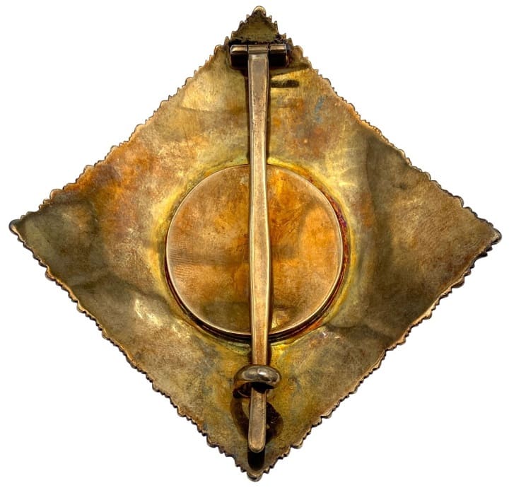 Fake Saint George order breast star made by Rothe.jpg