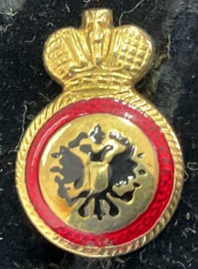 fake set of cufflinks in the form  of 4th class Saint Anna order for Non-Christians.jpg