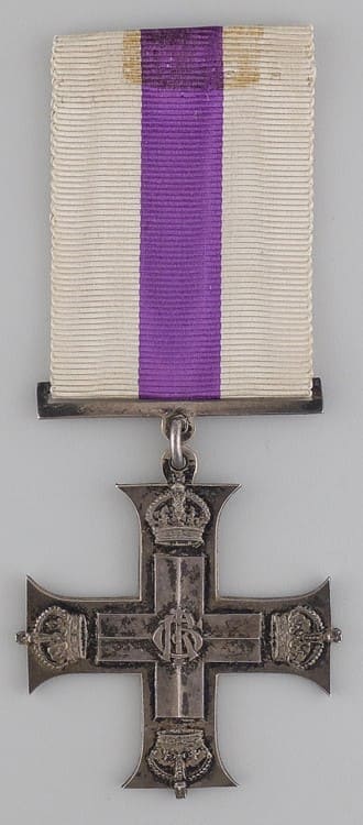 First World War Military Cross French Made.jpg