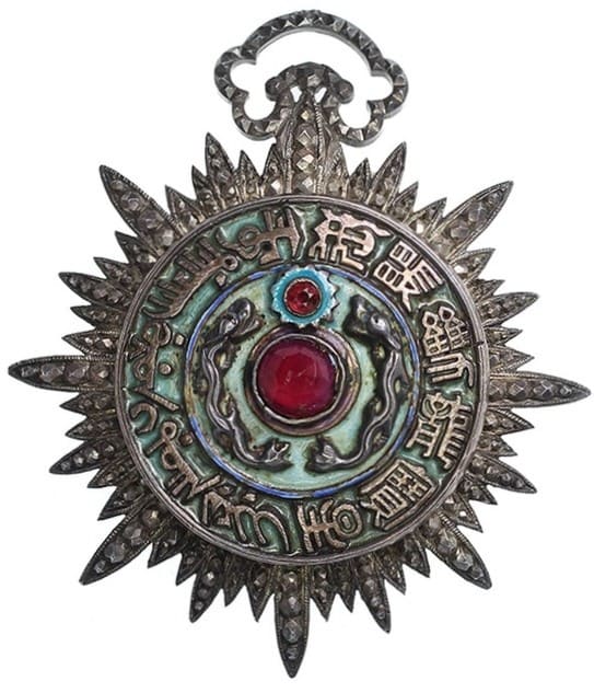 French-made order of Double Dragon.jpg