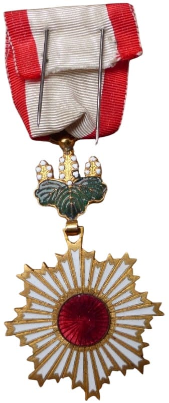 French-made Order of the Rising Sun 4th class.jpg