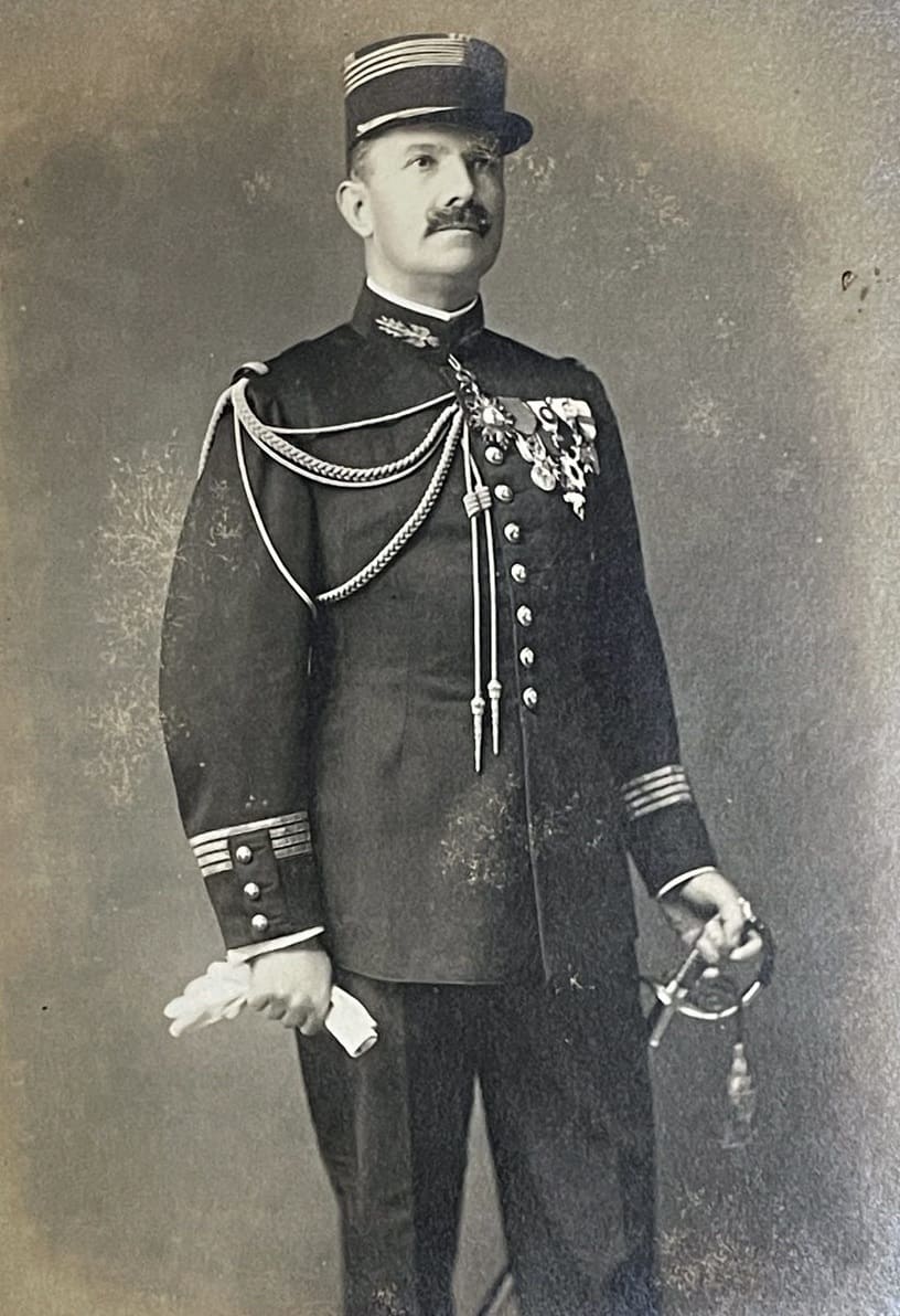 French military attache in Tokyo.jpg