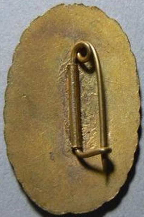 Friends of the Military Association Commendation Badge軍友会表彰章 -.jpg