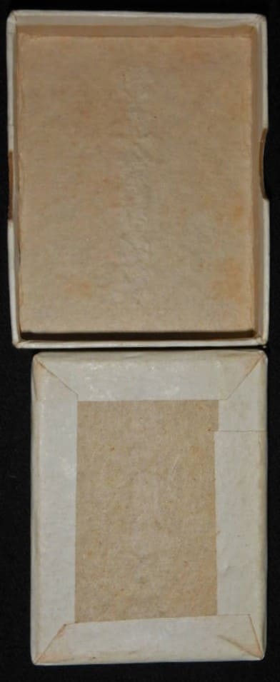 Friends of the Military  Association Membership Badge 軍友會員之章.jpg