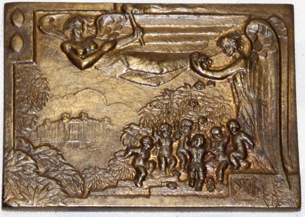 Fukuoka Nichinichi Shimbun 60th Anniversary Bronze Paperweight.jpg