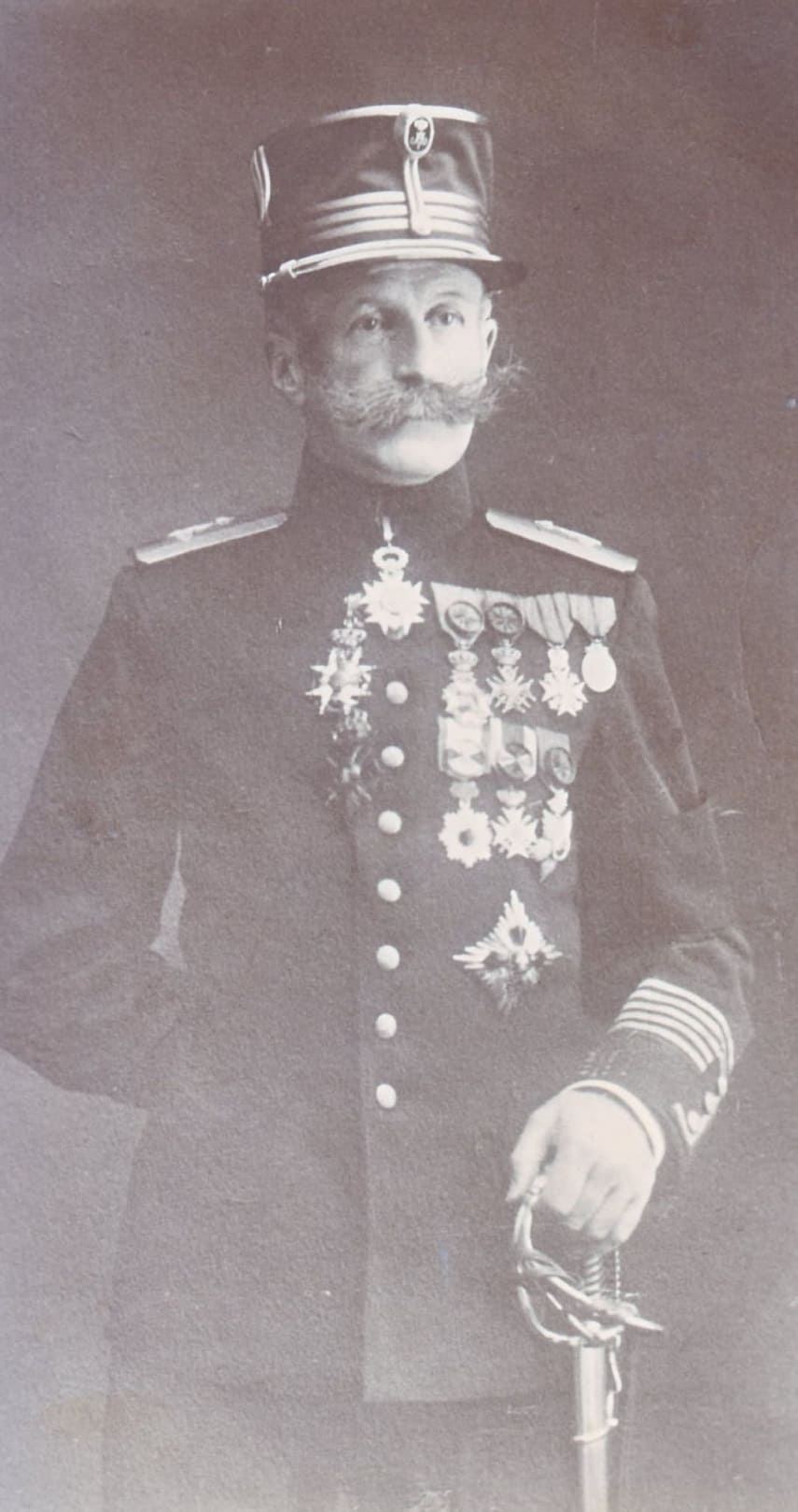 General de Bernard de Fauconval de Dents 1857-1922.jpg