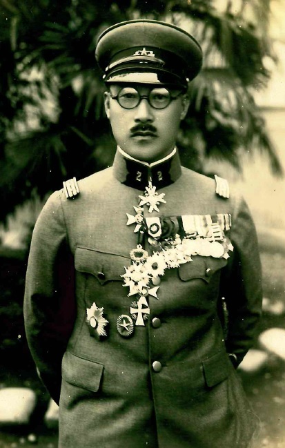 General Toshinari Maeda 前田利為侯爵 陸軍中将.jpg