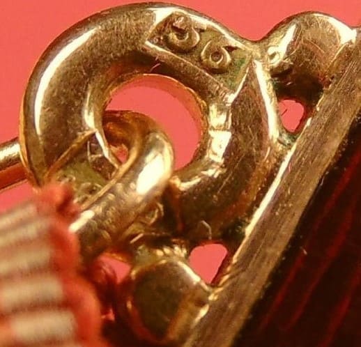 Gold hallmark.jpg