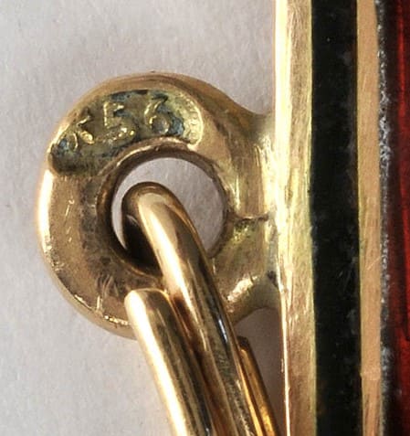 Gold hallmark.jpg