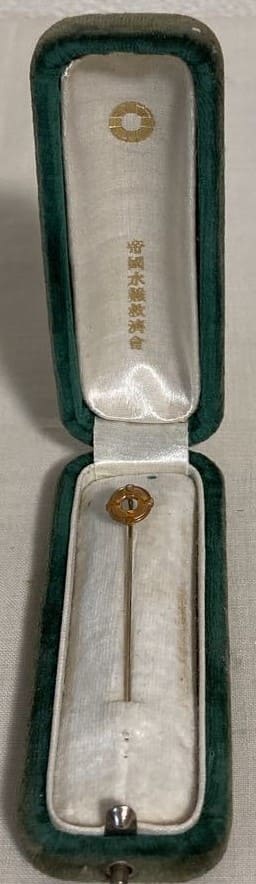 Gold Pin  of Marine Rescue Association.jpg