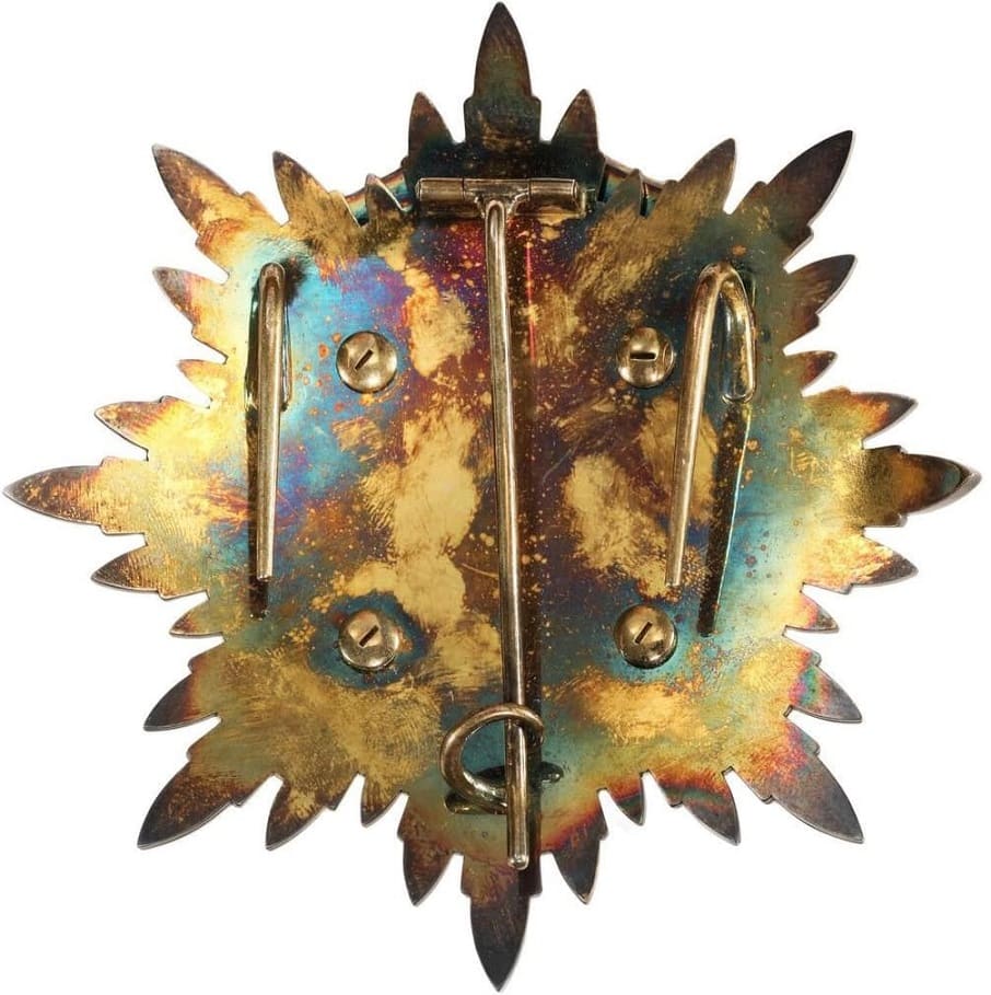 Golden Kite Order Breast Star from the Showa era.jpg