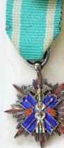 Golden Kite order miniature.jpg