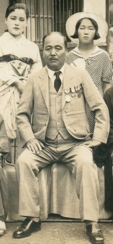 Golden Kite Order on  Civilian Dress.jpeg
