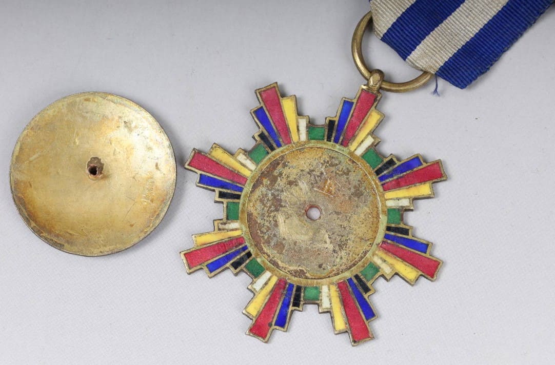 Governor of Shanxi Province Yan  Xishan Paulownia Leaves Medal.jpg