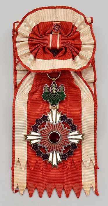 Grand Cordon of the Order of  the Paulownia Flowers.jpg