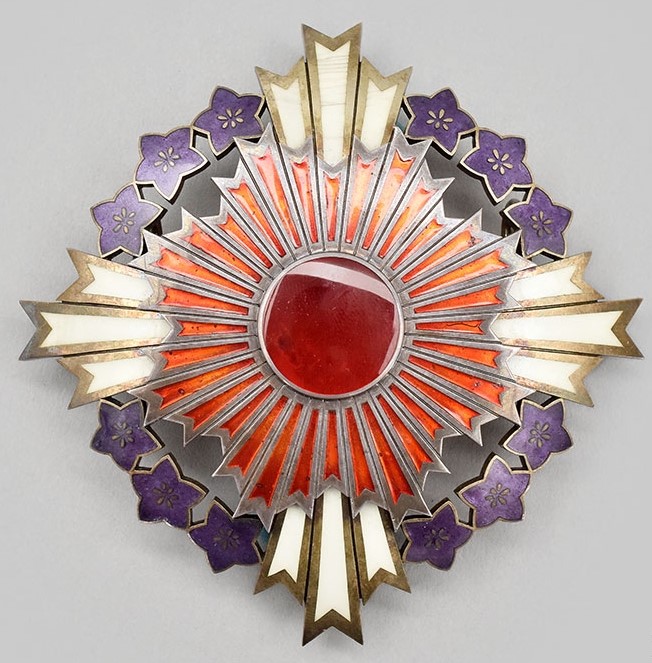 Grand Cordon of the Order of  the  Paulownia Flowers.jpg