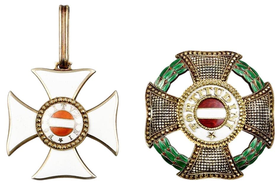 Grand Cross Fake Military Order of Maria Theresa made by Rothe, Wien.jpg