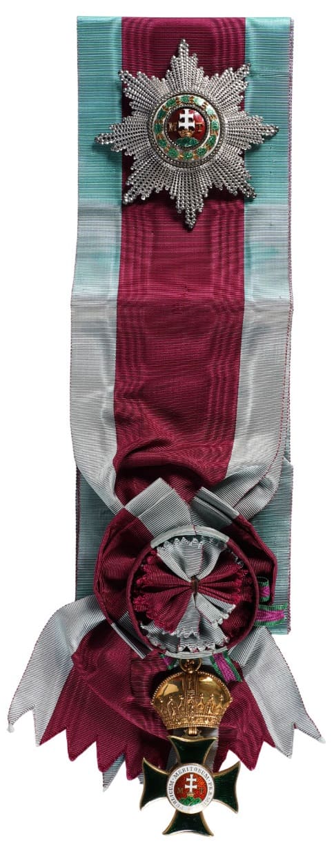 Grand Cross Fake Order of Saint Stephen of Hungary made by Rothe.jpg