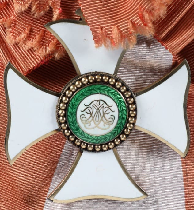 Grand cross set from the collection  of National Museum of American History.jpg