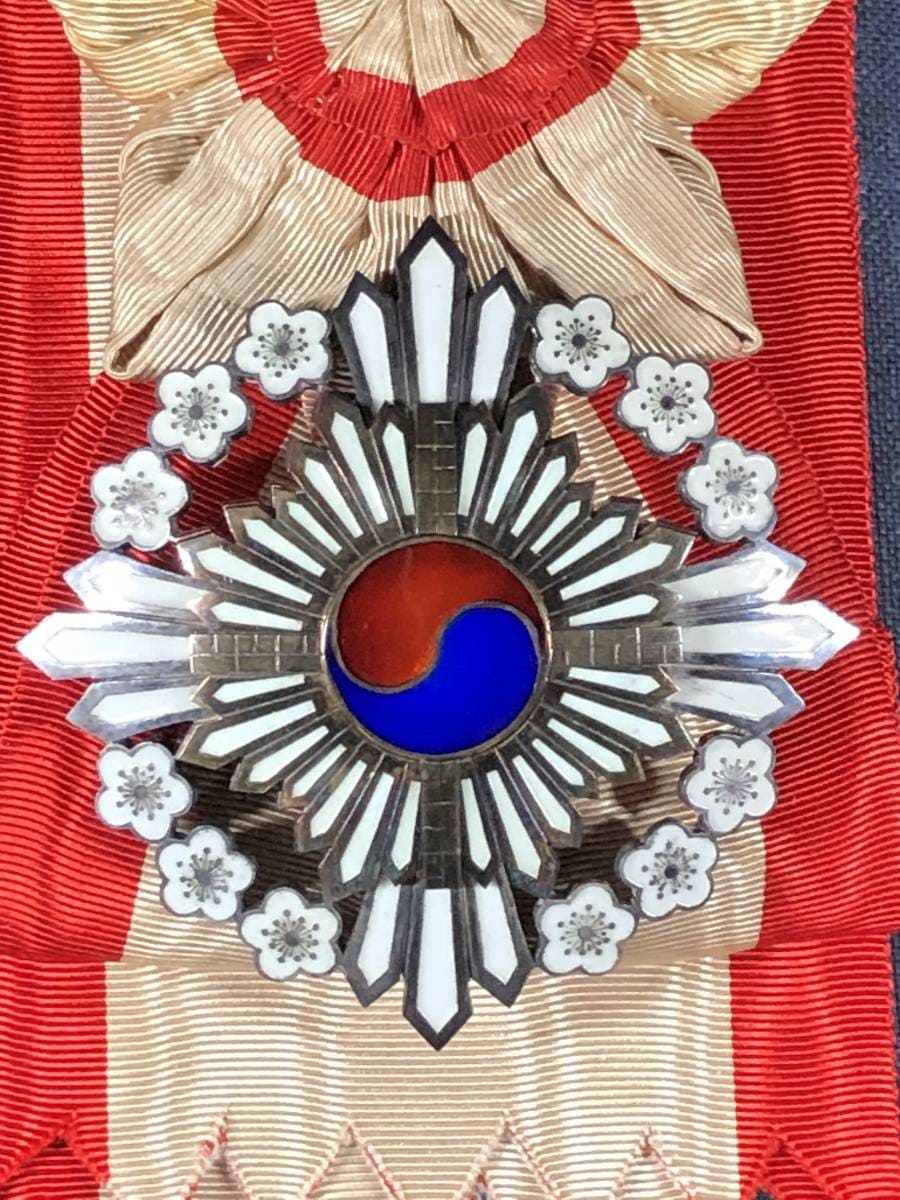 Grand Order of the Golden Ruler.jpg