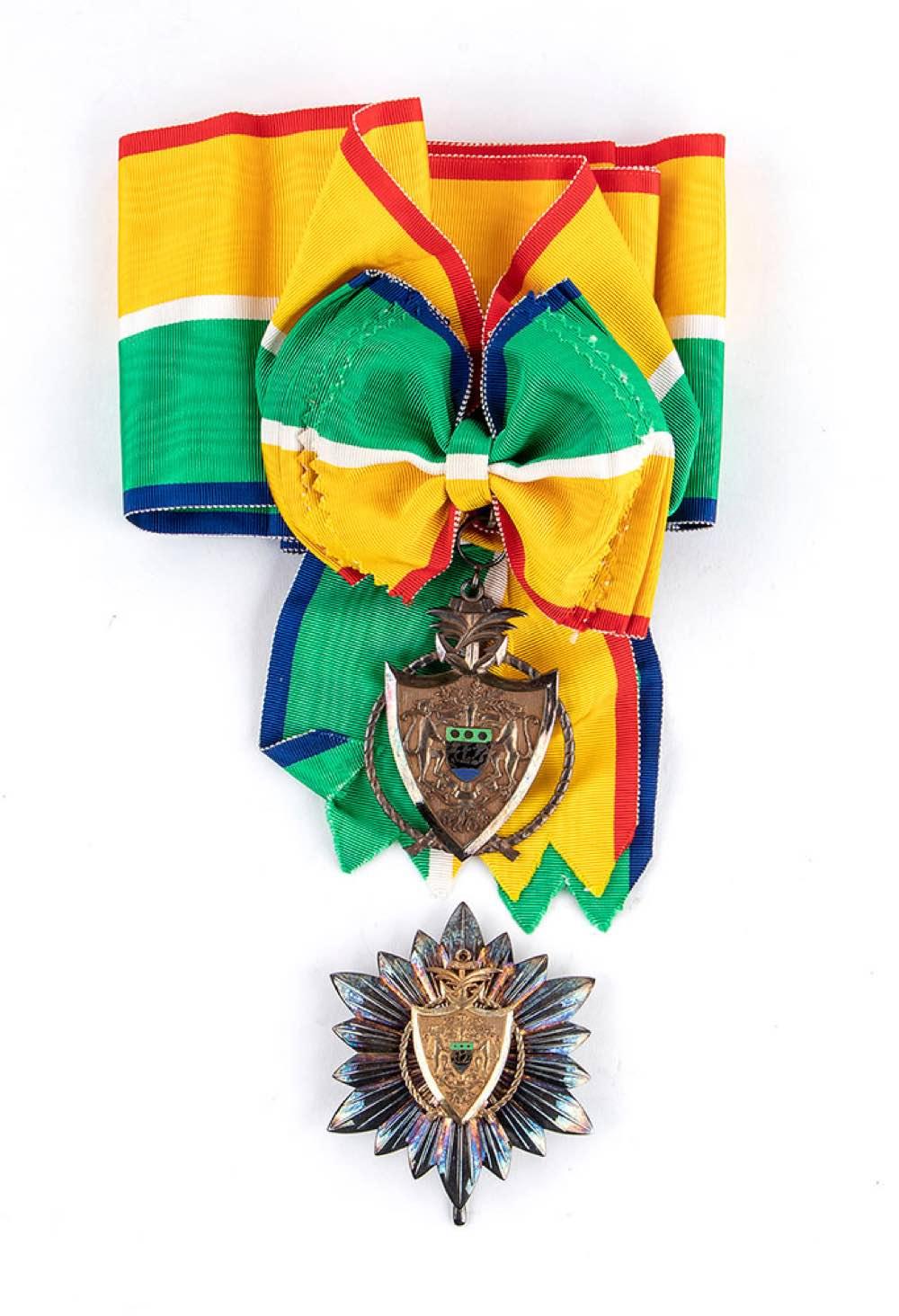 H18800-L254266955.jpg