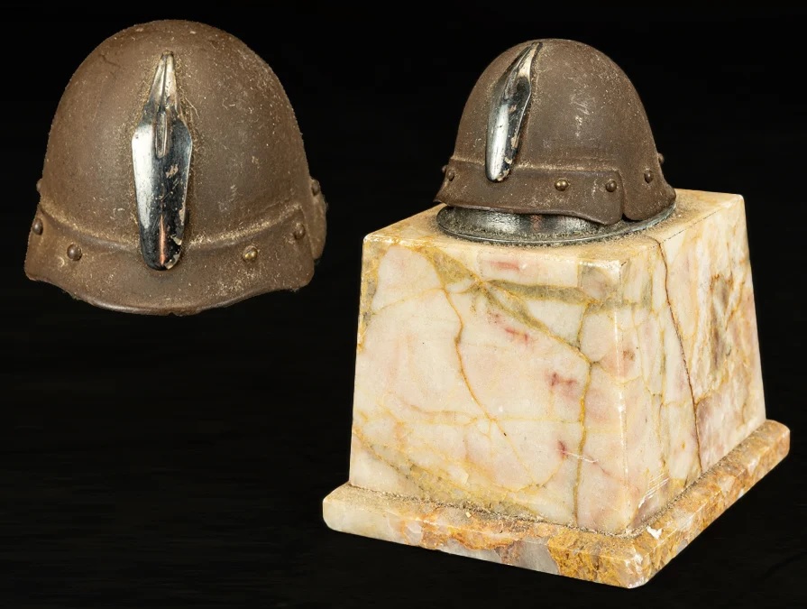 Helmet-shaped 40th Anniversary of Nippon Dentsu Inc. commemorative Inkwell.jpg