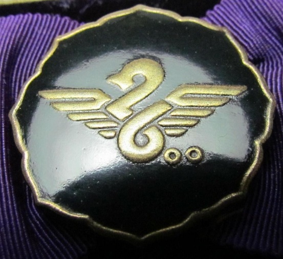 Honorary Member's Badge  名誉会員章.jpg