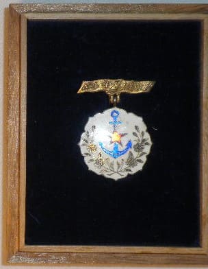 Honorary Membership Badge of  Women's Patriotic Association.jpg