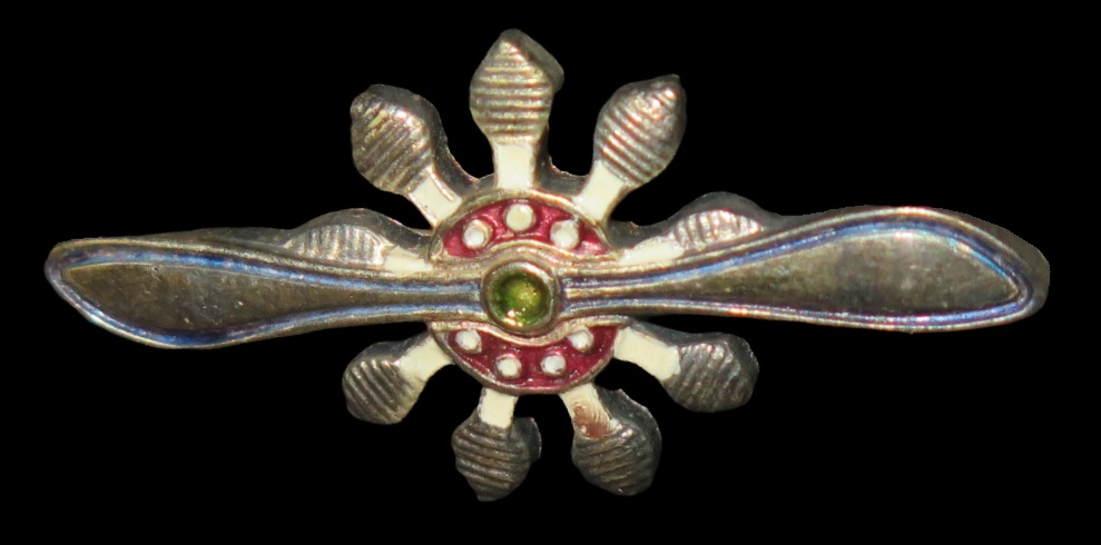 Imperial Aviation Association Regular Member's Badge.jpg