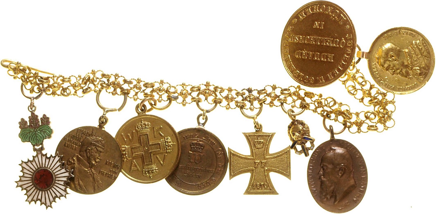 Imperial Germany Miniature Groups with Japanese Orders.jpg