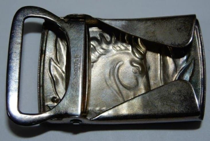 Imperial Household  Reception Commemorative Silver Prize Belt Buckle.jpg