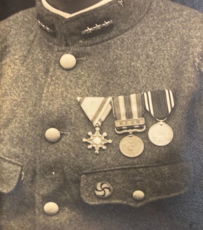 Imperial Japan  Soldier with Unit Insignia.jpg
