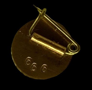 Imperial  Japanese Army Noborito Research Institute Staff Badge.jpg