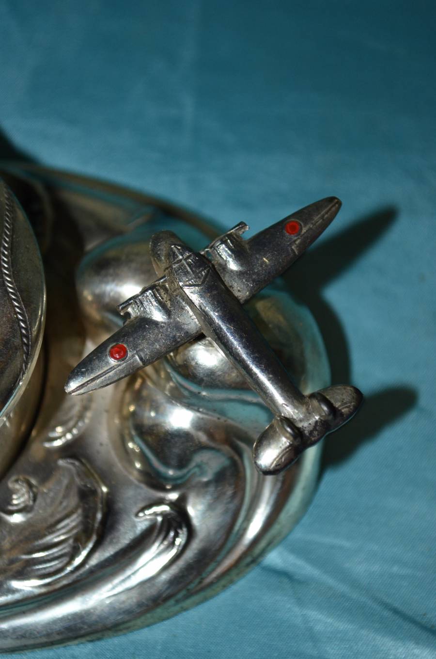 Imperial  Japanese Navy Inkwell.jpg