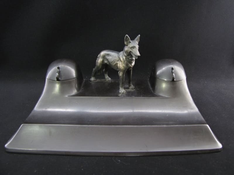 Imperial Military Dog Association  Taiwan Branch Inkwell.jpg